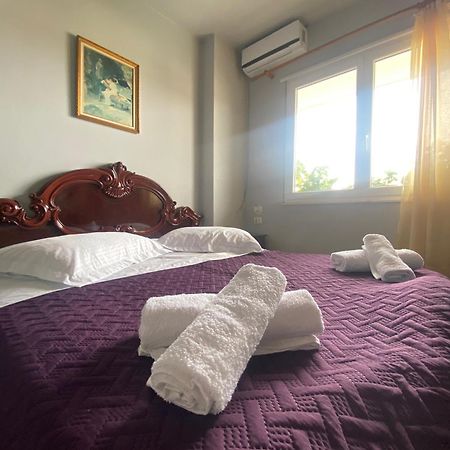 Stay The Night Shkodra Apartment City Centre المظهر الخارجي الصورة