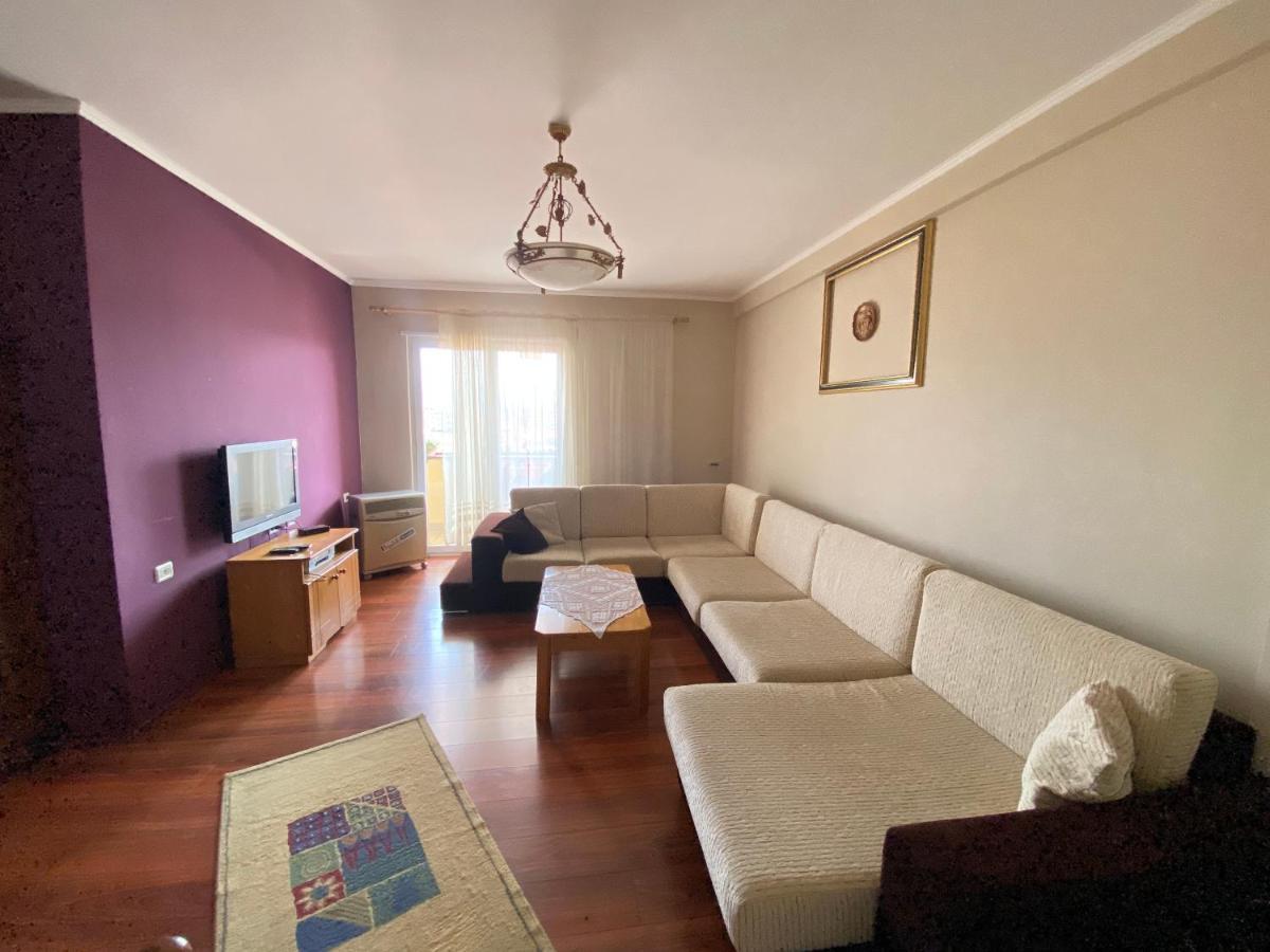 Stay The Night Shkodra Apartment City Centre المظهر الخارجي الصورة