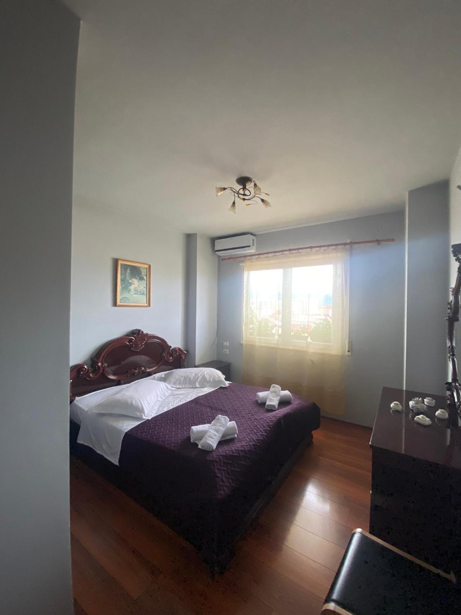 Stay The Night Shkodra Apartment City Centre المظهر الخارجي الصورة